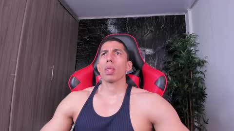 Adan Sin online show from May 16, 2026, 3:33 pm