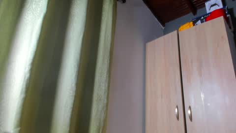   online show from May 14, 2026, 1:23 am