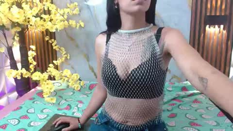 Snapshot of adara_bms chatting on October 22, 2025, 4:02 am EIMY online show from October 22, 2025, 4:02 am