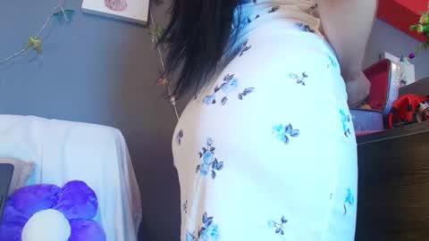 Snapshot of adara_johnson_ chatting on March 6, 2026, 2:57 pm Adara Johnson online show from March 6, 2026, 2:57 pm