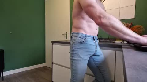 adbty online show from November 28, 2025, 12:19 pm