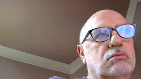 add_me_2 online show from May 14, 2026, 12:34 pm