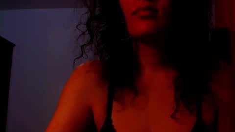 amy        online show from November 9, 2025, 11:58 pm