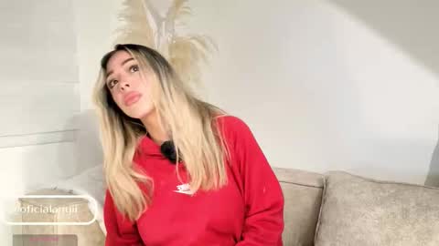 A D D I S O N  online show from October 28, 2025, 3:21 am