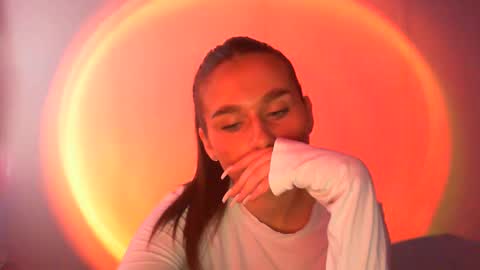 Adele Amore online show from February 18, 2025, 10:38 am