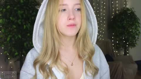 Adele online show from February 28, 2025, 12:32 am