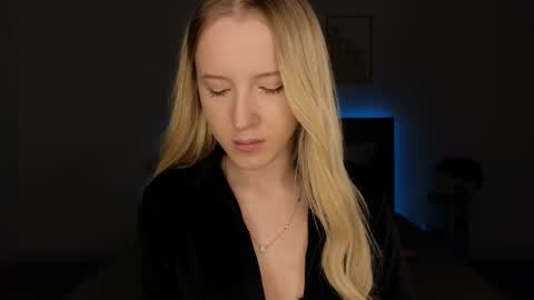 Adele online show from April 28, 2026, 8:36 pm