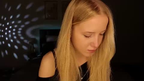 Adele online show from June 10, 2026, 8:52 pm