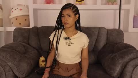 Andrea online show from September 17, 2025, 2:52 pm