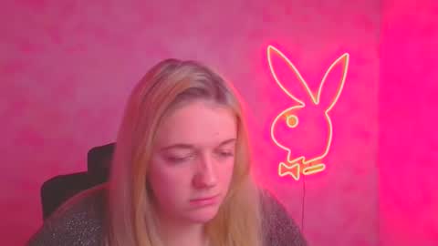 Snapshot of adele_missu chatting on November 15, 2025, 12:56 pm Adele online show from November 15, 2025, 12:56 pm