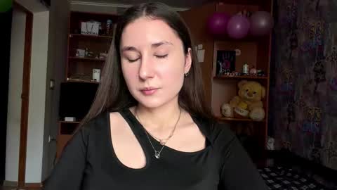 Poly online show from March 3, 2026, 6:08 am