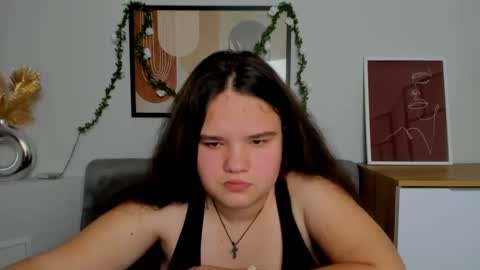 adelecruzz online show from February 14, 2025, 3:05 pm