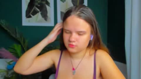 adelecruzz online show from April 12, 2026, 9:14 am