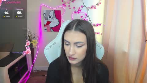 Snapshot of adeleluu chatting on November 29, 2025, 3:20 am Adel online show from November 29, 2025, 3:20 am