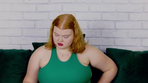 adelemoor online show from January 19, 2025, 5:18 pm