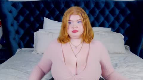 adelemoor online show from January 26, 2025, 11:29 pm