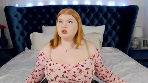 adelemoor online show from February 19, 2025, 5:27 pm