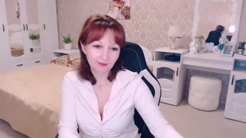 Snapshot of adelemoran chatting on February 13, 2025, 1:19 am AdeleMoran online show from February 13, 2025, 1:19 am