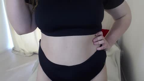 Snapshot of adelinalawson chatting on March 5, 2025, 8:32 am adelinalawson online show from March 5, 2025, 8:32 am