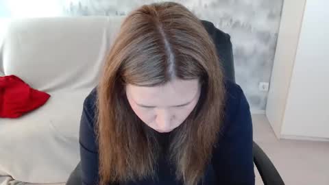 adelinalawson online show from March 19, 2026, 9:35 am