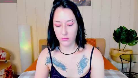 Adel online show from September 15, 2025, 2:55 am