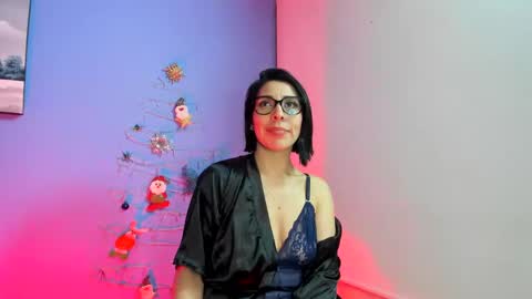 Adelle online show from December 14, 2024, 5:51 am