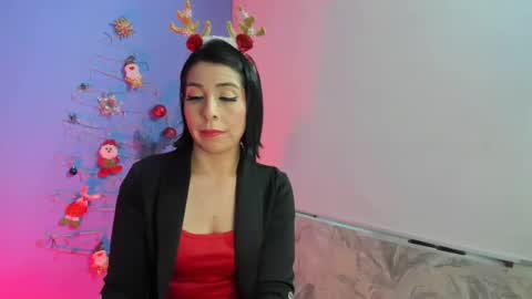 Adelle online show from December 29, 2024, 11:18 am