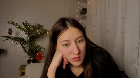 Snapshot of adellqueen chatting on February 8, 2025, 11:13 pm Adell online show from February 8, 2025, 11:13 pm