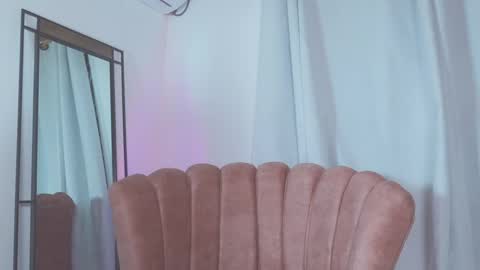  instragram adelyn 111 online show from March 6, 2025, 4:52 am