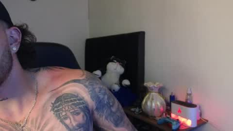 Ades online show from April 9, 2026, 9:04 am