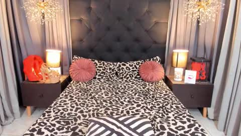 Snapshot of adiannacumforyou chatting on December 13, 2024, 9:46 am Siobe online show from December 13, 2024, 9:46 am