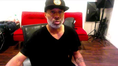 adick_ting online show from December 27, 2024, 7:14 pm