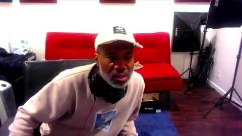 adick_ting online show from January 25, 2025, 8:42 am