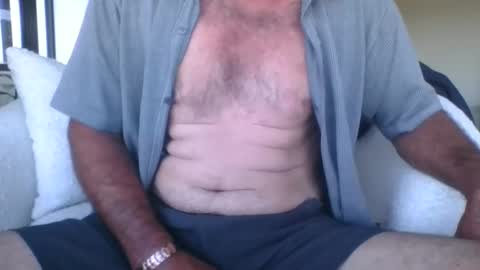 adjustable14 online show from December 5, 2024, 7:06 pm