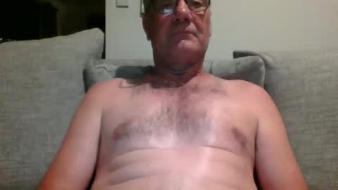 adjustable14 online show from January 25, 2025, 9:57 am