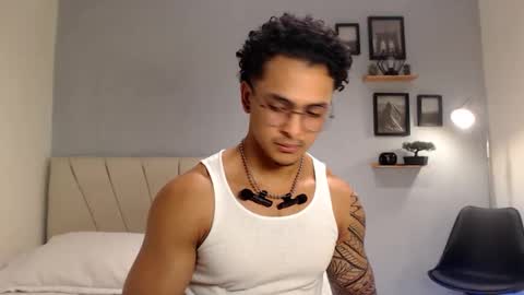 Snapshot of adonis_dlh chatting on November 13, 2025, 10:30 pm Adonis online show from November 13, 2025, 10:30 pm