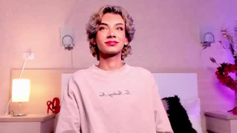 Snapshot of adonisaster chatting on February 25, 2026, 4:33 am Adonis online show from February 25, 2026, 4:33 am