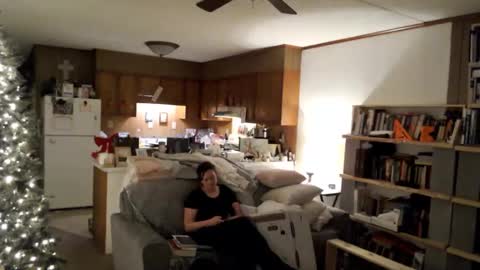 adorable22 online show from December 18, 2024, 6:21 am