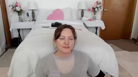 adorable22 online show from February 20, 2026, 6:41 pm