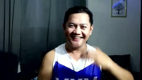 Snapshot of adorableasianboy chatting on April 3, 2026, 2:15 pm adorableasianboy online show from April 3, 2026, 2:15 pm