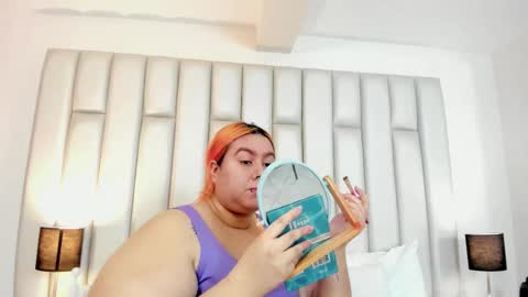 ANDREA PEREZ online show from October 14, 2025, 2:18 pm