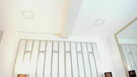 ANDREA PEREZ online show from November 21, 2025, 11:47 pm