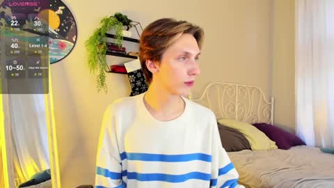 Snapshot of adrian_di chatting on January 5, 2025, 12:31 pm Adrian online show from January 5, 2025, 12:31 pm