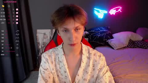 Snapshot of adrian_di chatting on January 13, 2025, 11:08 am Adrian online show from January 13, 2025, 11:08 am