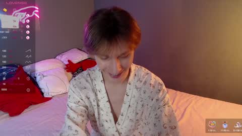 Snapshot of adrian_di chatting on January 13, 2025, 2:11 pm Adrian online show from January 13, 2025, 2:11 pm