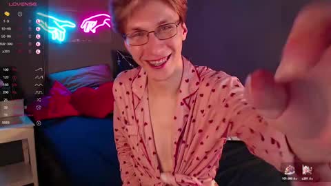 Snapshot of adrian_di chatting on February 10, 2025, 10:19 pm Adrian online show from February 10, 2025, 10:19 pm