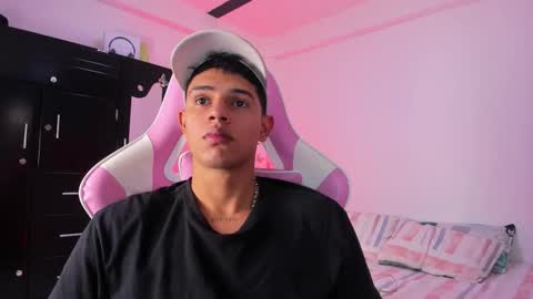 Snapshot of adrian_prime_ chatting on February 18, 2026, 7:21 pm ADRIAN online show from February 18, 2026, 7:21 pm