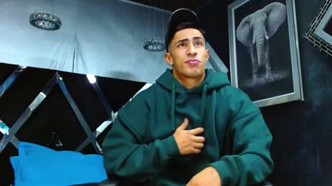   online show from December 12, 2024, 11:40 am