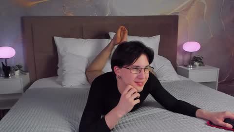 adrianoaubert online show from February 22, 2025, 4:19 pm