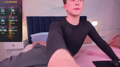 adrianoaubert online show from September 20, 2025, 10:27 am